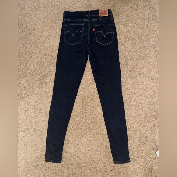 EUC | Women’s Levi’s | 720 High Rise Super Skinny | size 26 - Picture 2 of 9